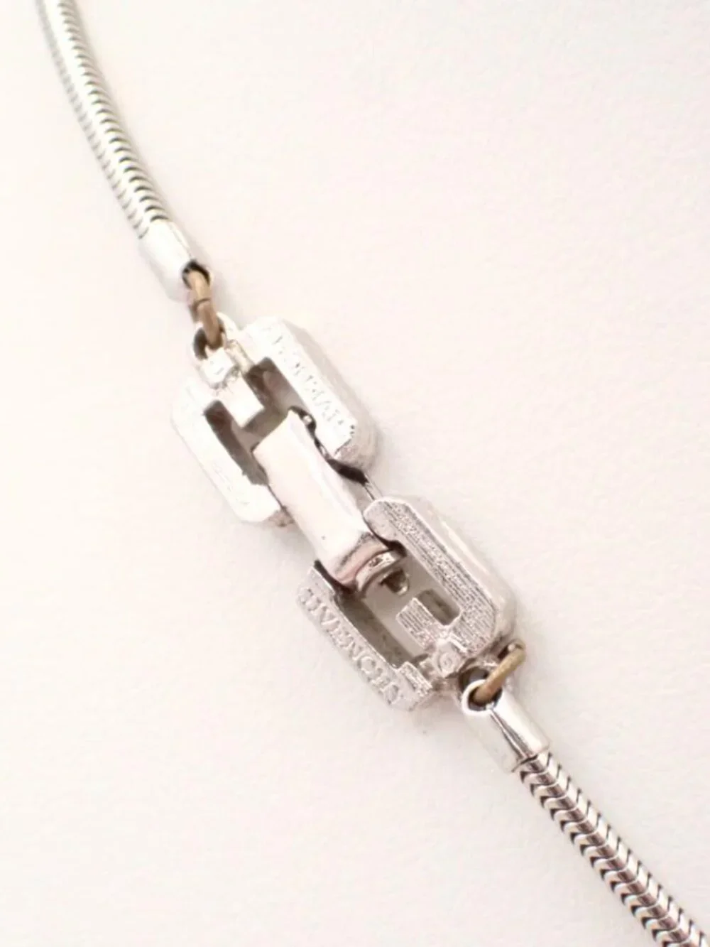 Givenchy Necklace - Picture 2 of 3